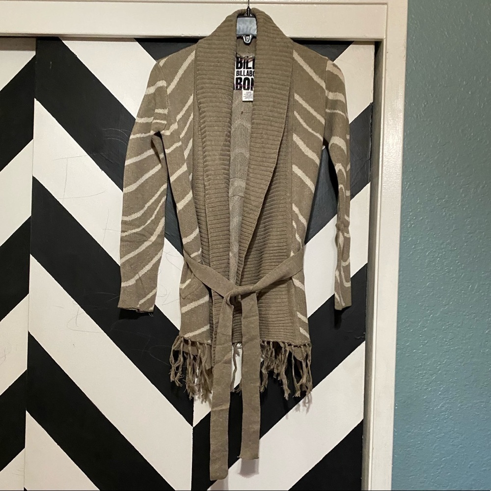 Billabong Women's Cardigan Sweater Size S - Picture 2 of 14